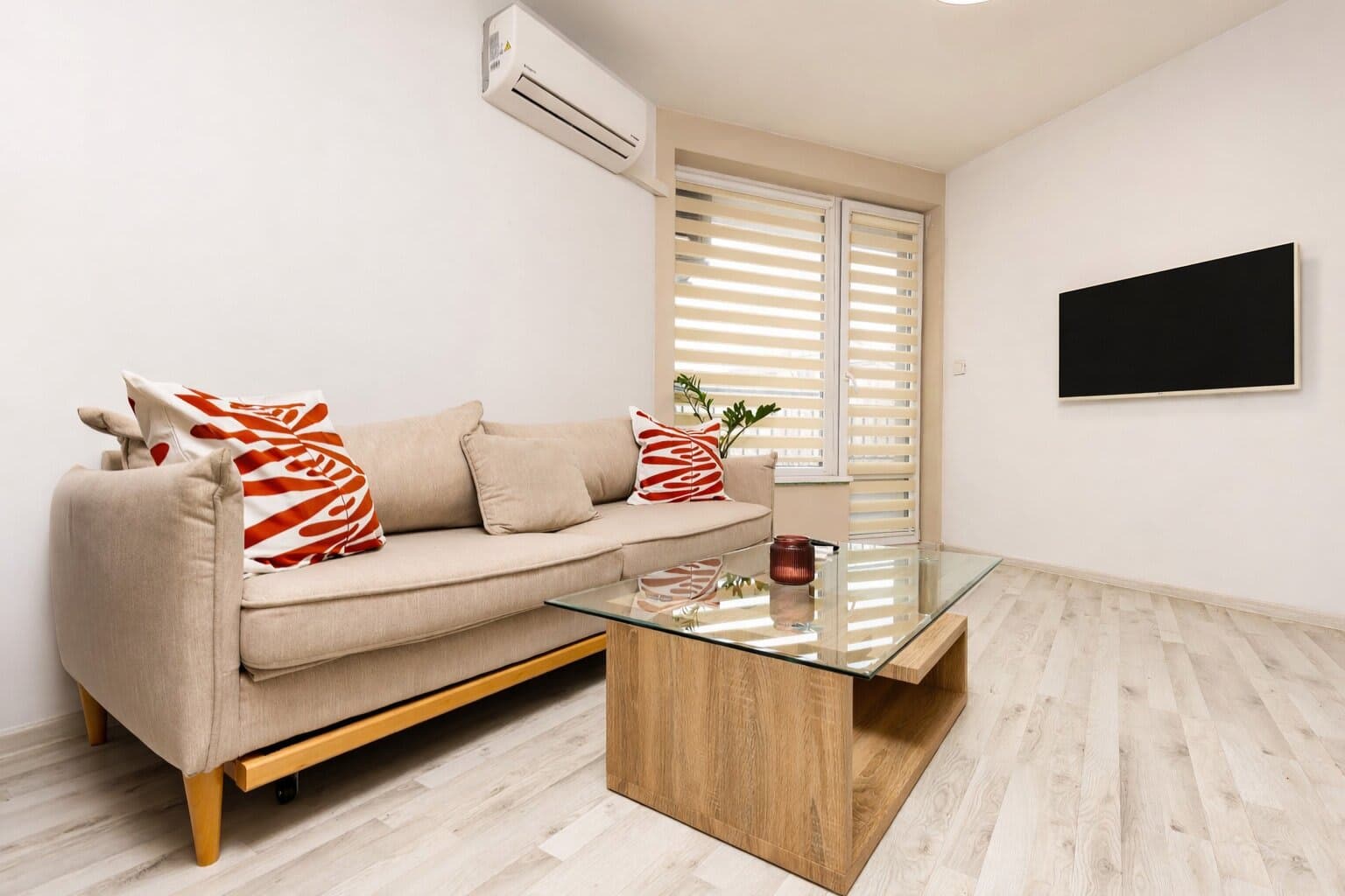 Property gallery — 5