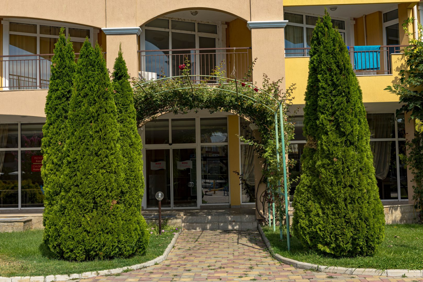 Aheloy Palace Aparthotel
