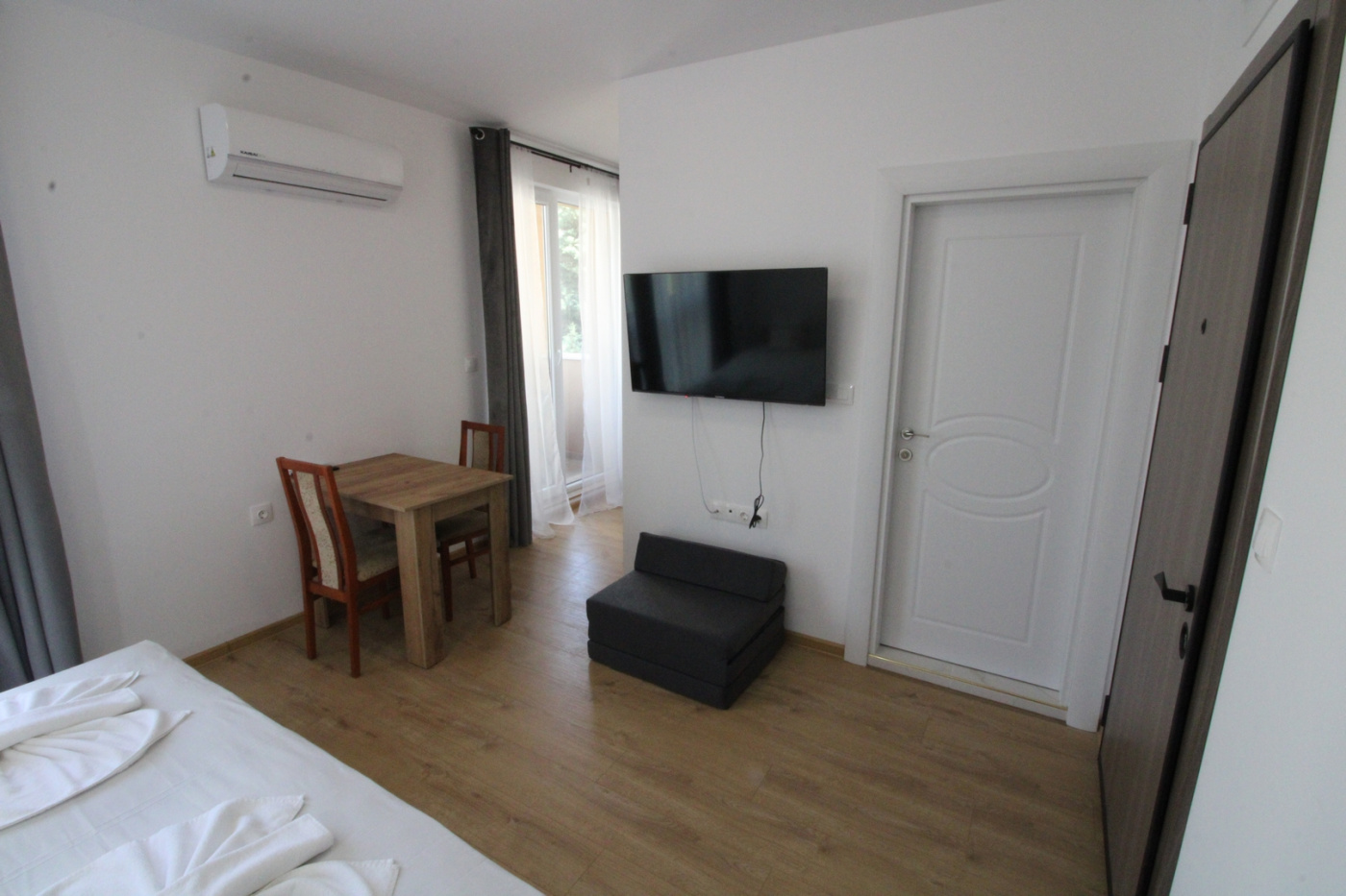 Aphrodite Green apartment 28