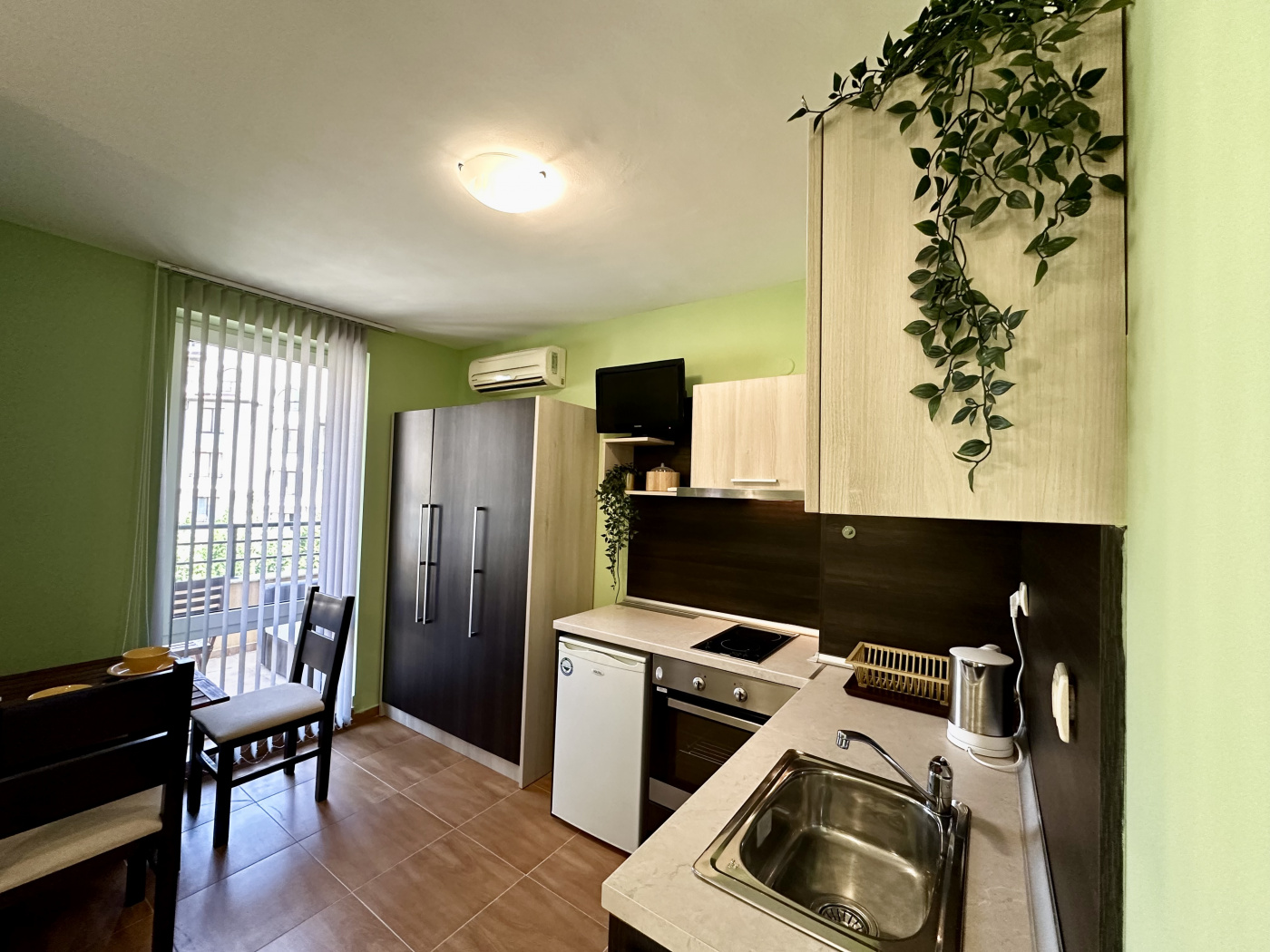 Paradise Dreams apartment G16