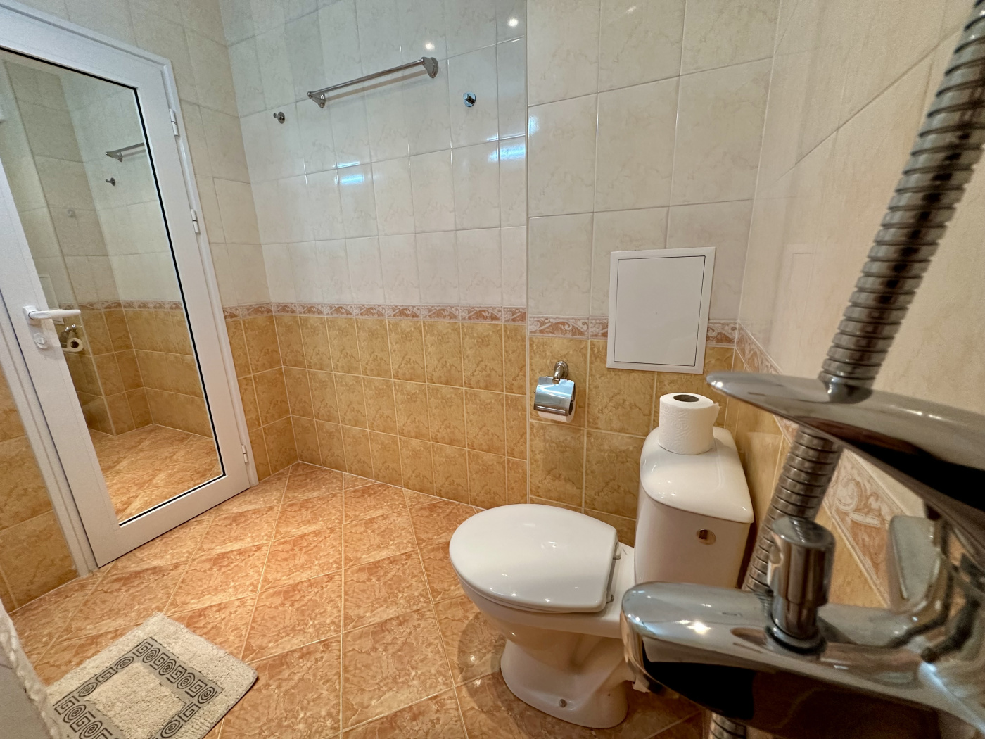 Paradise Dreams apartment G16