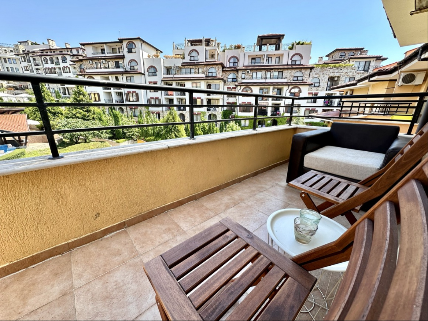 Paradise Dreams apartment G16
