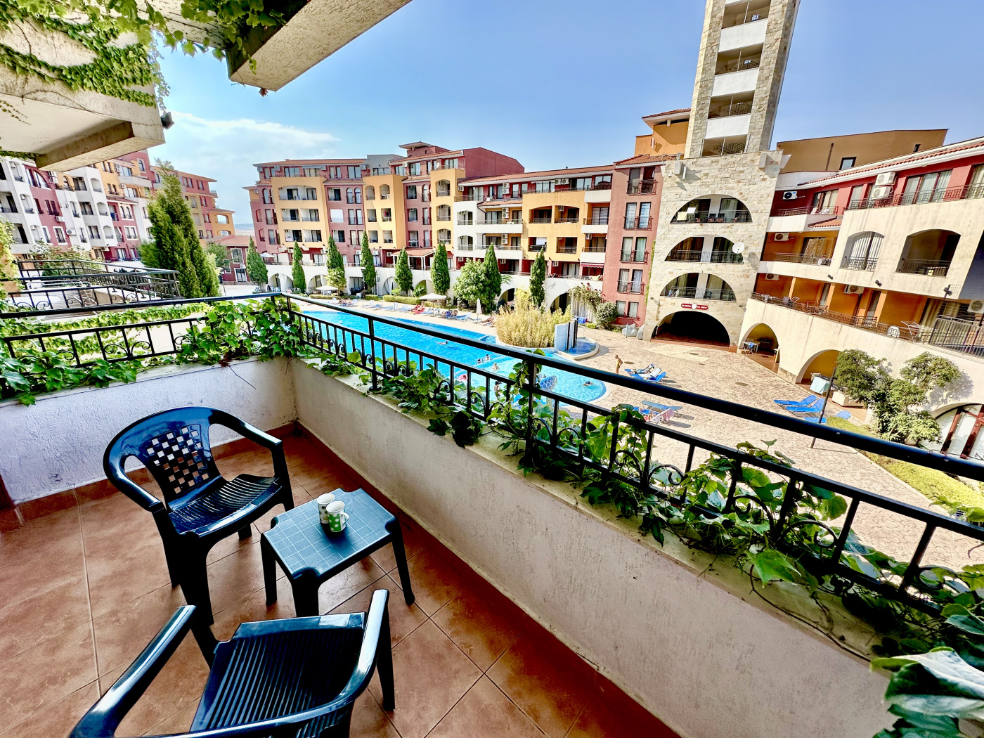 Marina Cape apartment 32_33