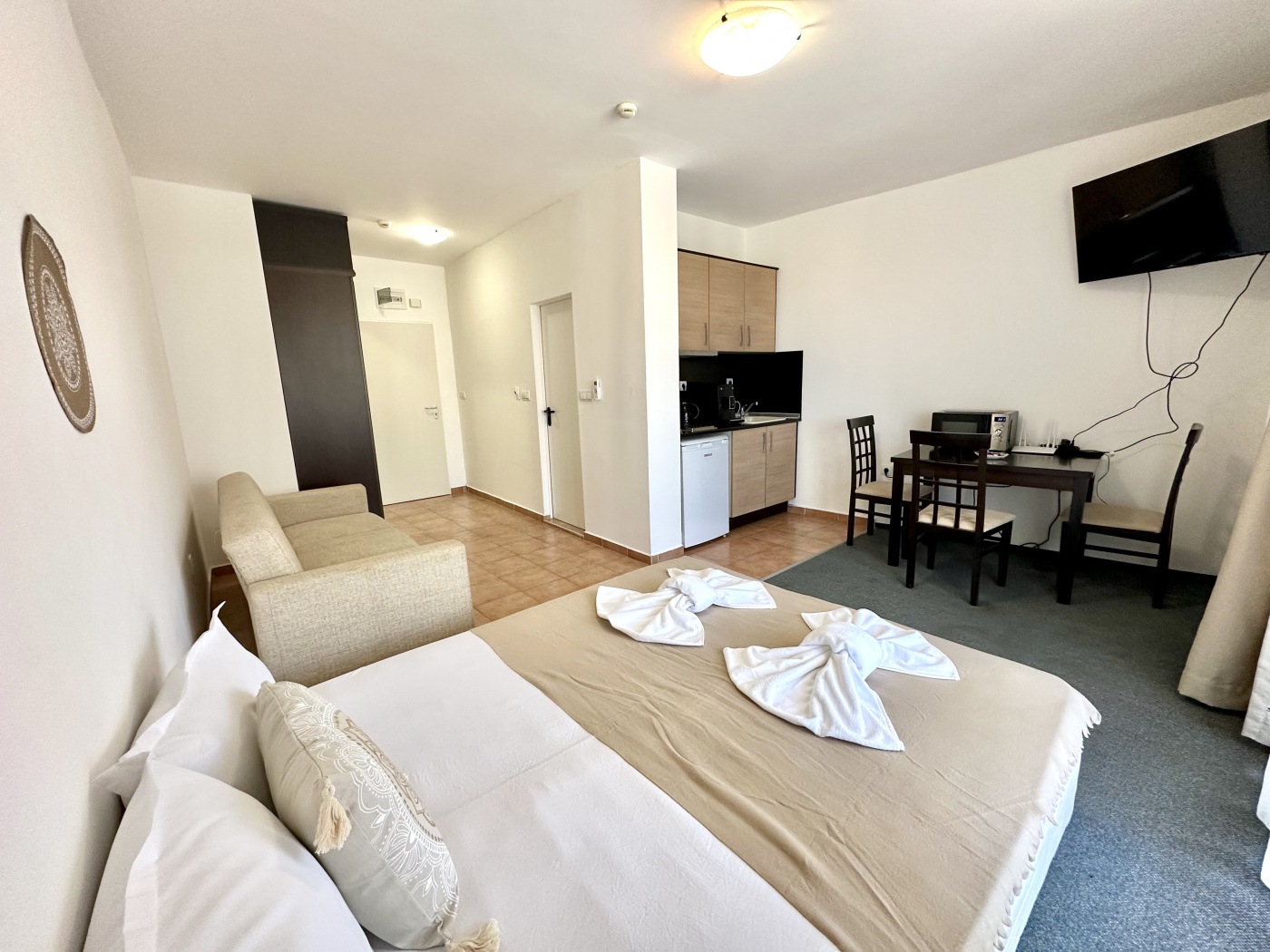 Marina Cape apartment 32_33