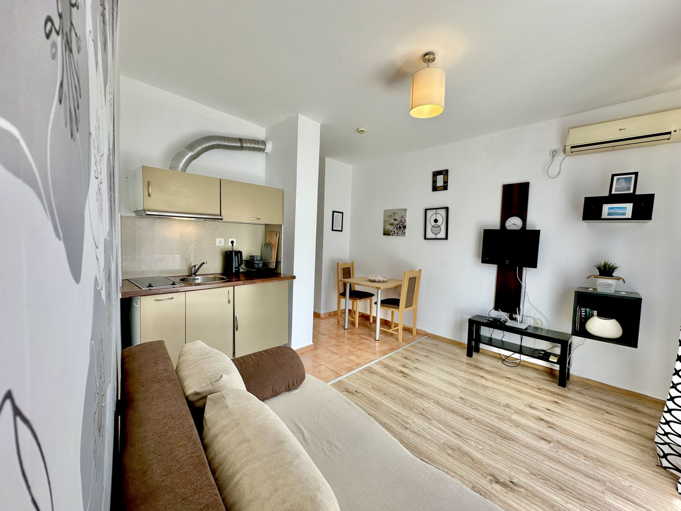 Marina Cape apartment 32_88