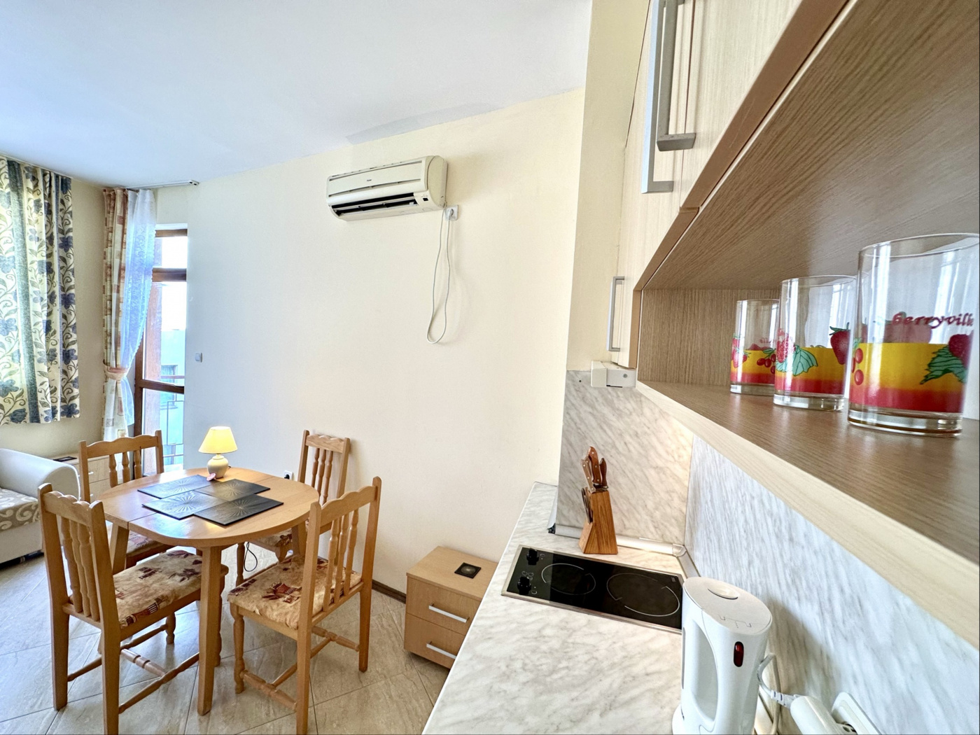 Sunny Sea Palace apartment 411