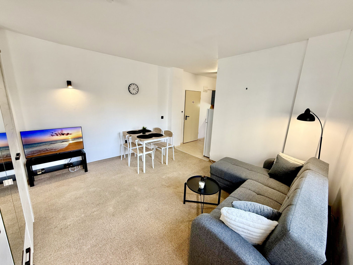 Carina Beach apartment B206