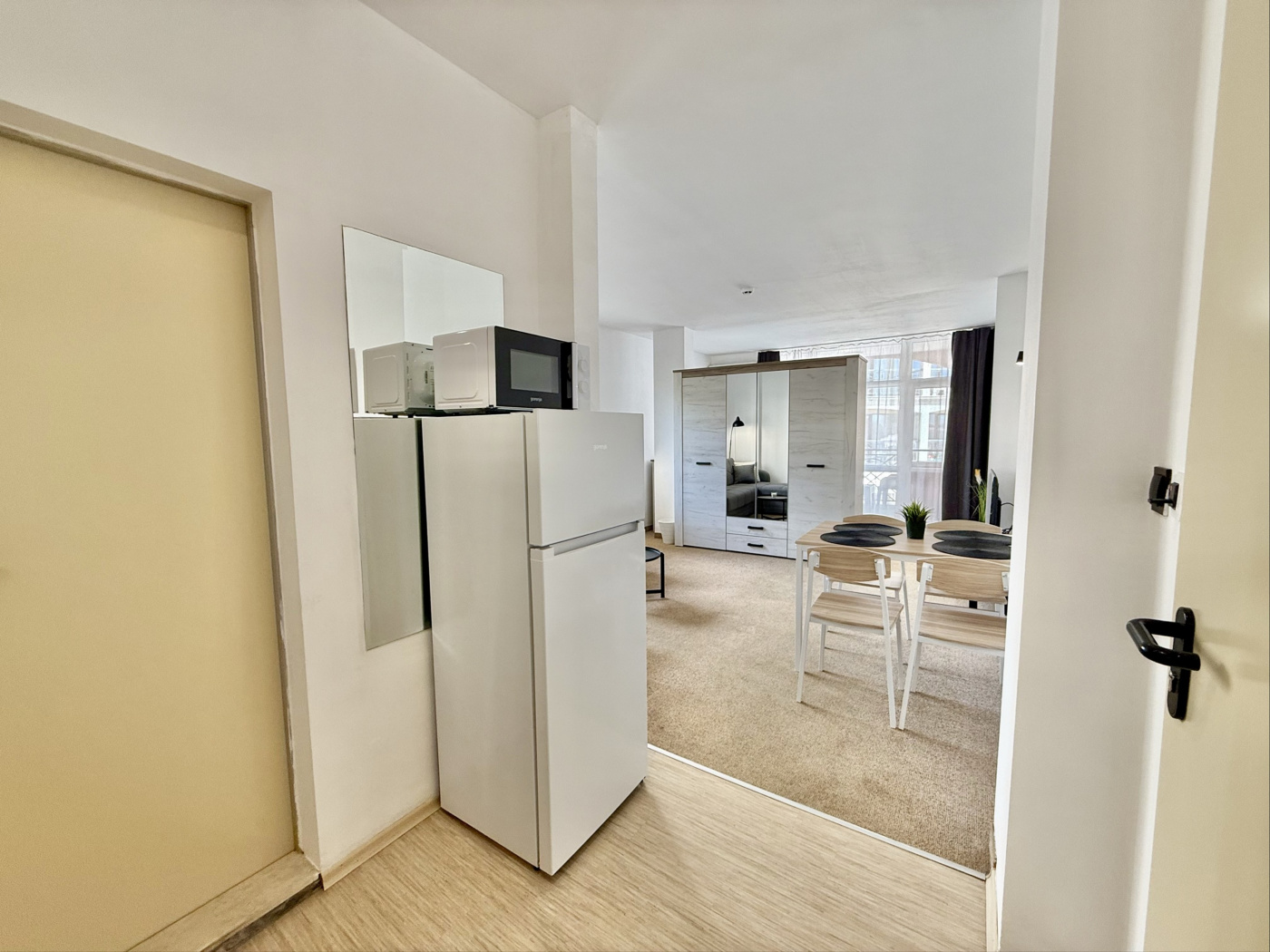 Carina Beach apartment B206
