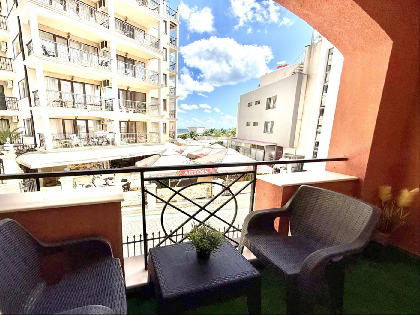Carina Beach apartment B206