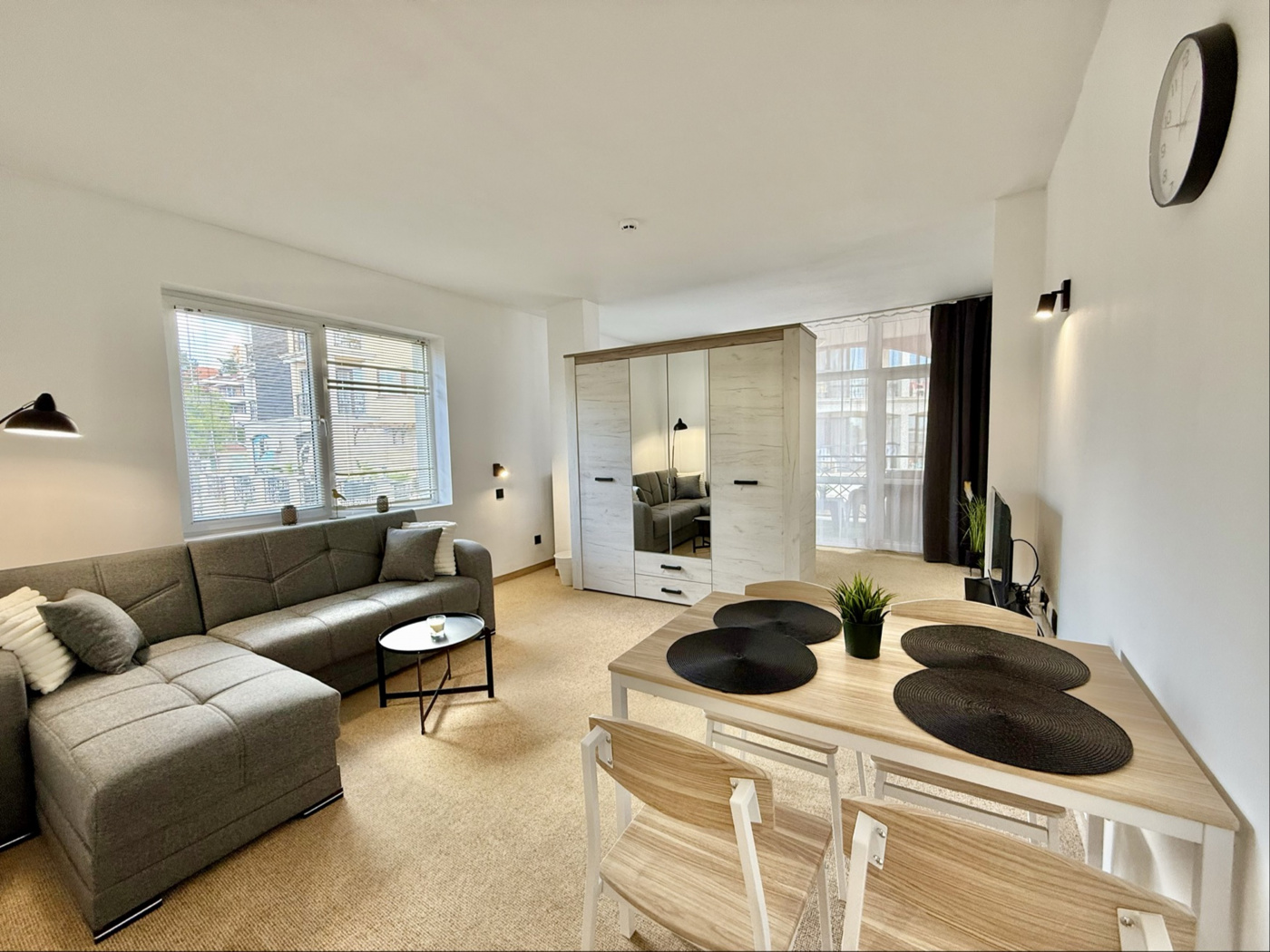 Carina Beach apartment B206