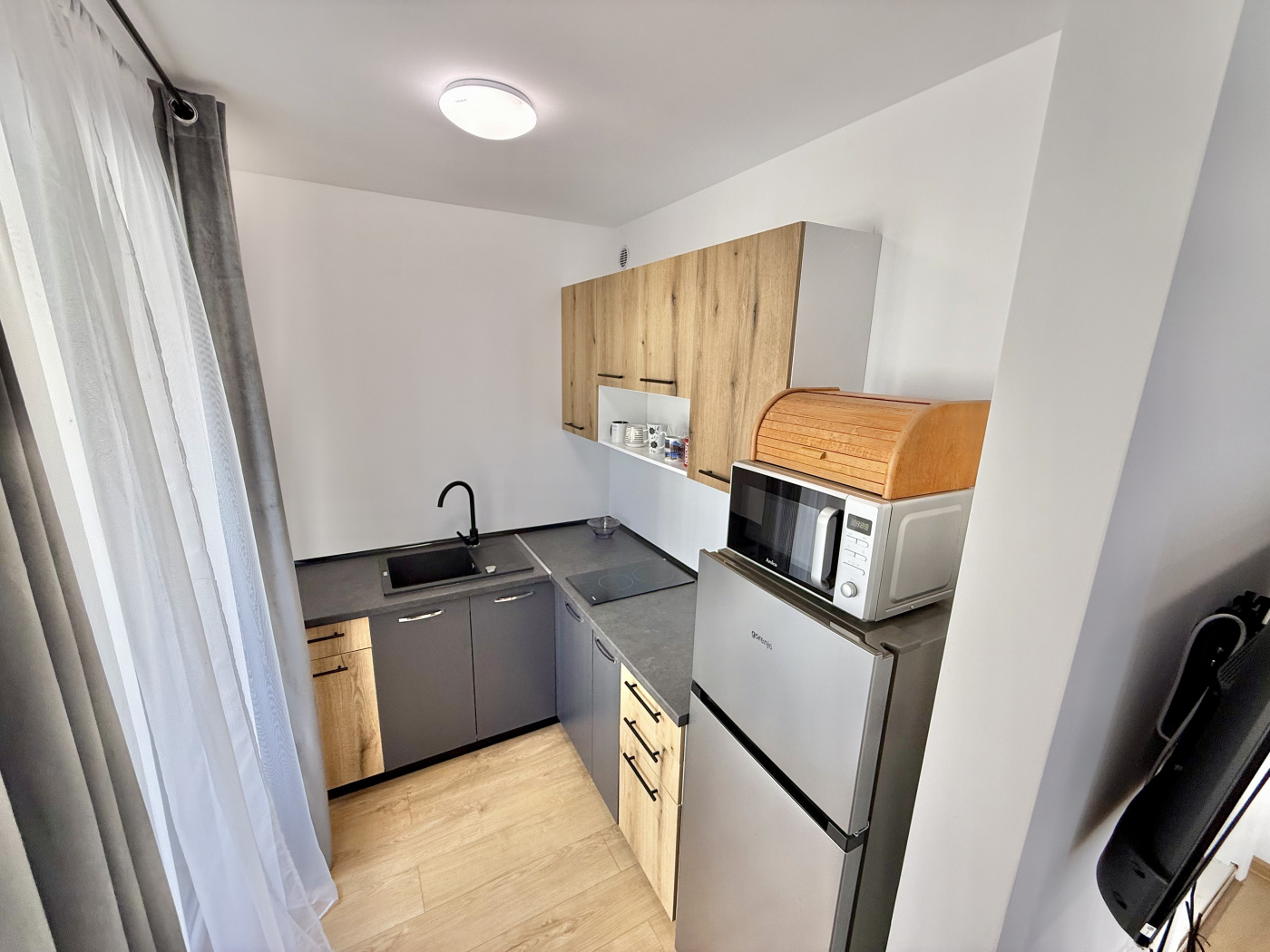 Aphrodite Green apartment 28