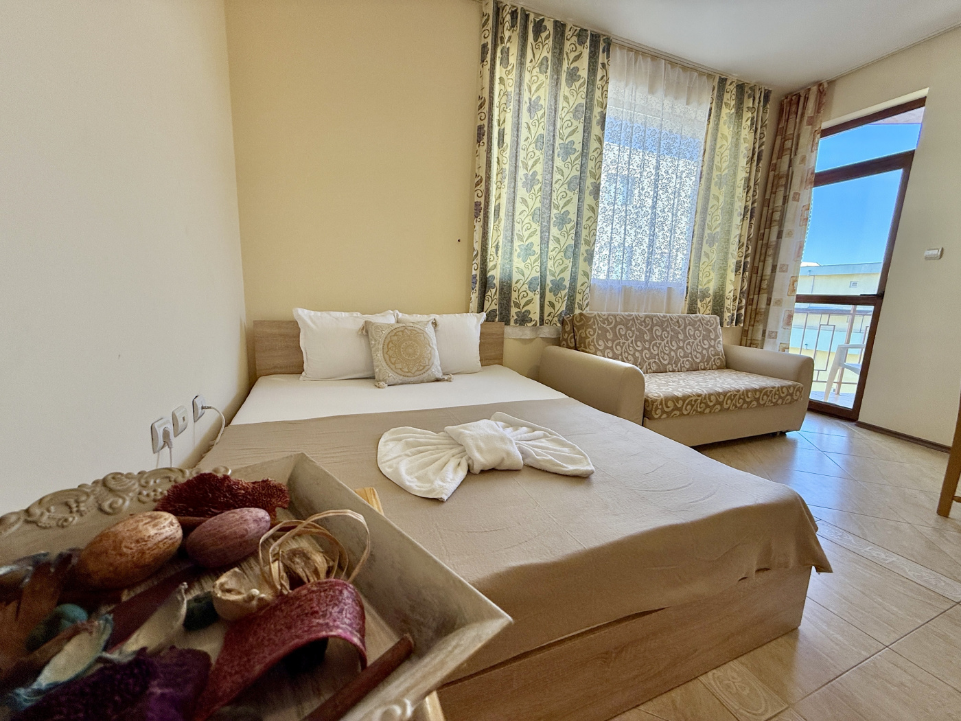 Sunny Sea Palace apartment 411