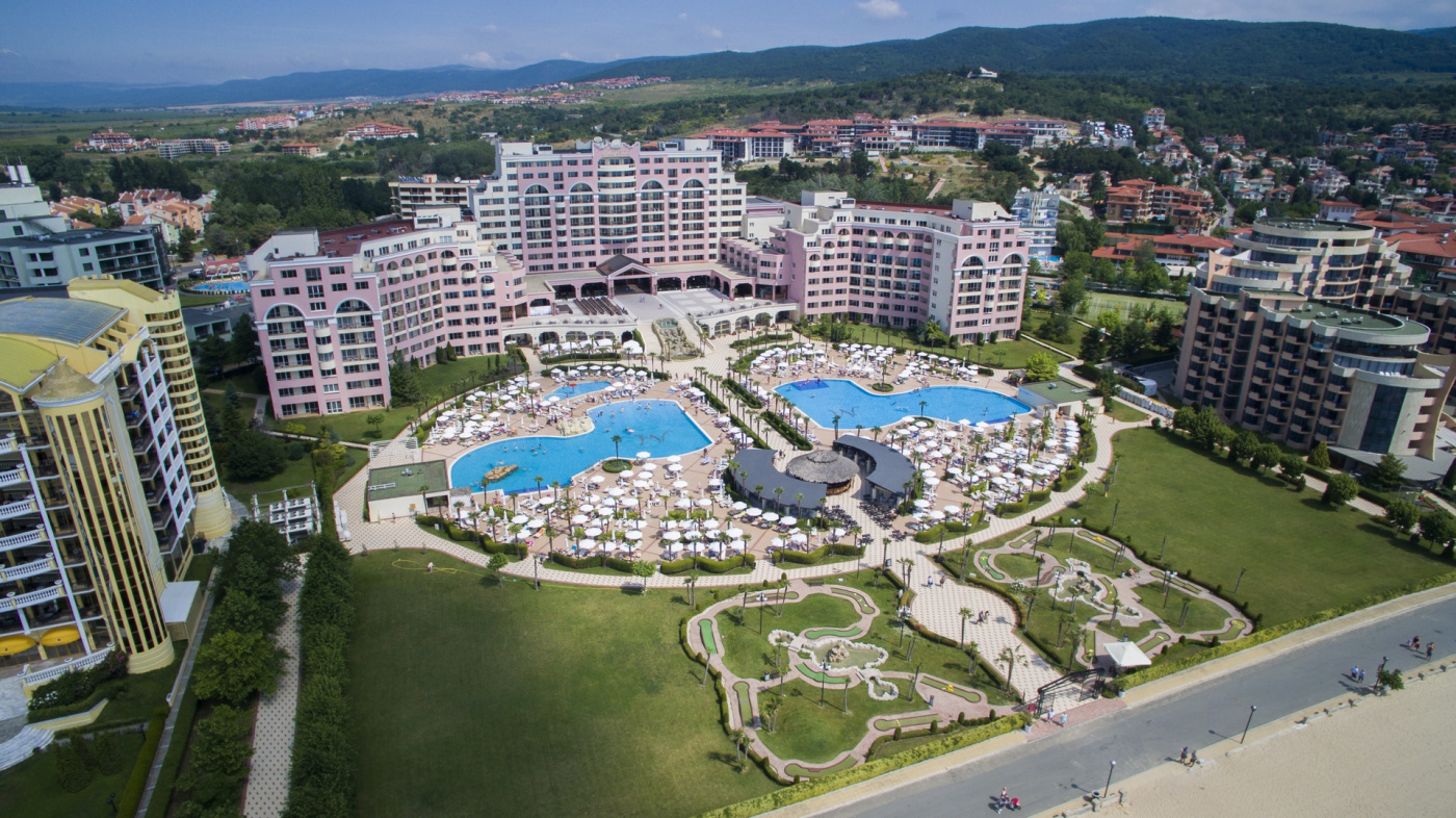 Sunny Beach thumbnail 4