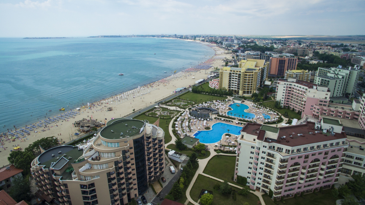 Sunny Beach thumbnail 8